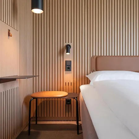 Zleep Frankfurt Airport 3*