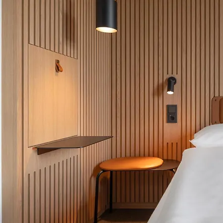Zleep Frankfurt Airport Otel 3*